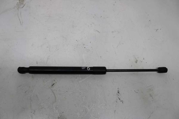 VERIN VW GOLF 6 - Vue 1